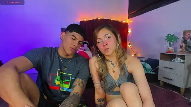 Snapshot of ChiliciousCouple chatting on 30, 9, 2025 ChiliciousCouple online show from 30, 9, 2025