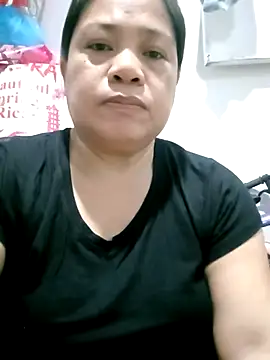 Snapshot of pinay_labb chatting on 15, 1, 2026 pinay labb online show from 15, 1, 2026
