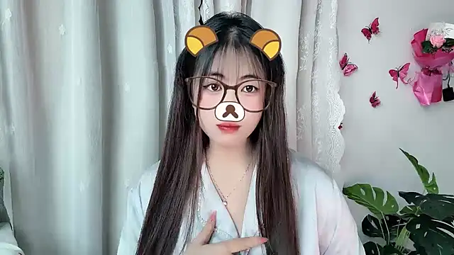 Amelia-babee online show from 4, 4, 2026