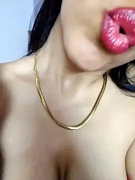 Snapshot of Princessa05 chatting on 4, 11, 2025 Princessa05 online show from 4, 11, 2025