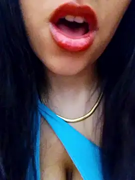 Snapshot of Princessa05 chatting on 9, 11, 2025 Princessa05 online show from 9, 11, 2025