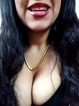 Snapshot of Princessa05 chatting on 16, 12, 2025 Princessa05 online show from 16, 12, 2025