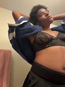 Snapshot of Tu_GataLinda chatting on 26, 10, 2025 Tu GataLinda online show from 26, 10, 2025