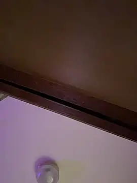 Snapshot of Tu_GataLinda chatting on 8, 11, 2025 Tu GataLinda online show from 8, 11, 2025