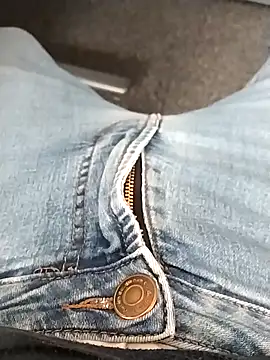 Snapshot of Ajayy01 chatting on 3, 12, 2025 Ajayy01 online show from 3, 12, 2025