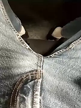 Snapshot of Ajayy01 chatting on 18, 12, 2025 Ajayy01 online show from 18, 12, 2025