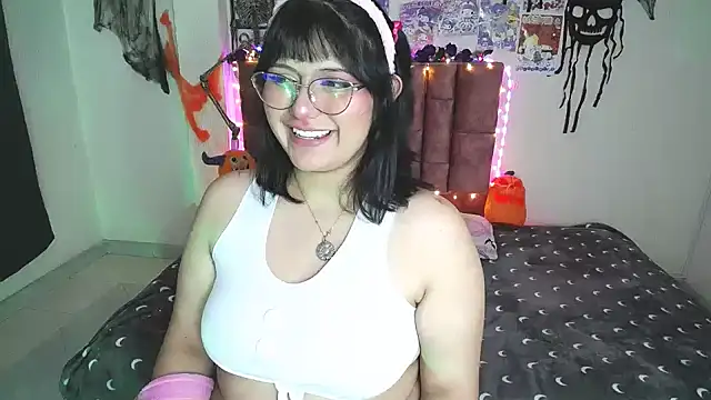 Snapshot of saragon1 chatting on 20, 10, 2025 saragon1 online show from 20, 10, 2025