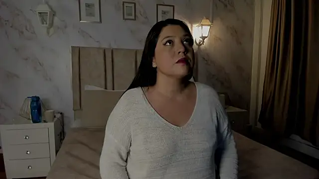 Paula And online show from 5, 2, 2026