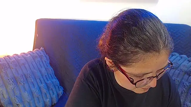 Linda banks  online show from 3, 12, 2025