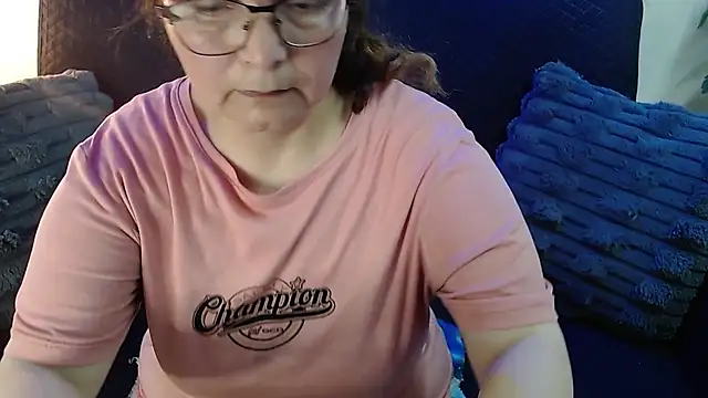 Snapshot of Linda_banks_ chatting on 15, 7, 2026 Linda banks online show from 15, 7, 2026