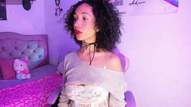 Snapshot of aline_ackerman chatting on 24, 5, 2026 aline ackerman online show from 24, 5, 2026