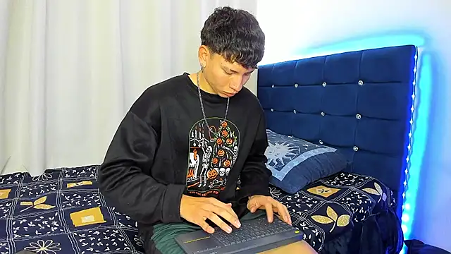 Tatiiana n Damiian online show from 21, 9, 2025