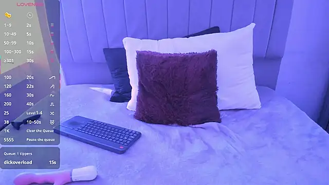 Scarlett21   online show from 14, 12, 2025