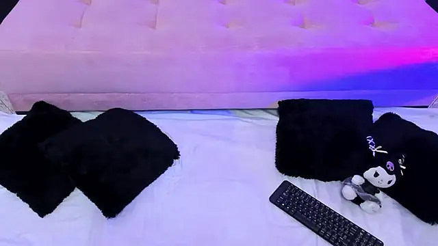 Snapshot of Rose_72 chatting on 8, 6, 2026 Rose 72 online show from 8, 6, 2026