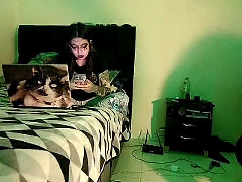 Snapshot of saenzjulieta1 chatting on 29, 10, 2025 saenzjulieta1 online show from 29, 10, 2025