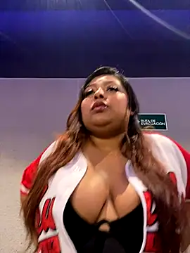 Hela Collins online show from 6, 11, 2025