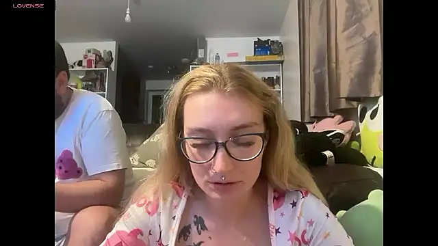 harleyblair online show from 3, 11, 2025