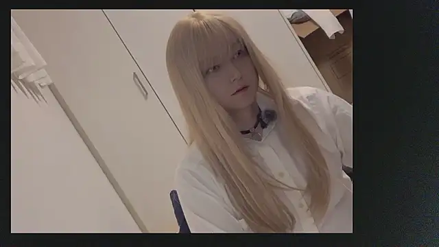 Mia032 online show from 15, 11, 2025