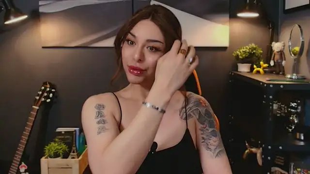 Snapshot of LUNACOCKSLAYER chatting on 12, 2, 2026 LUNACOCKSLAYER online show from 12, 2, 2026