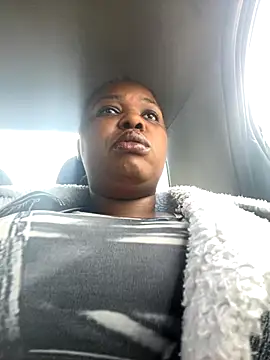 SEXYBOOBS21D online show from 8, 11, 2025