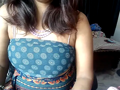 Snapshot of Anaconda-Mall chatting on 4, 11, 2025 Anaconda-Mall online show from 4, 11, 2025