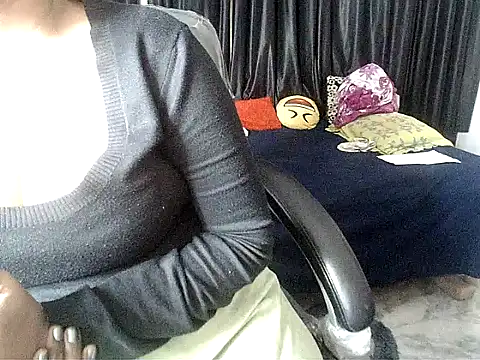 Snapshot of Anaconda-Mall chatting on 22, 11, 2025 Anaconda-Mall online show from 22, 11, 2025