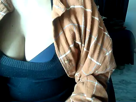 Snapshot of Anaconda-Mall chatting on 23, 11, 2025 Anaconda-Mall online show from 23, 11, 2025