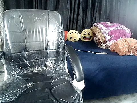 Anaconda-Mall online show from 19, 12, 2025