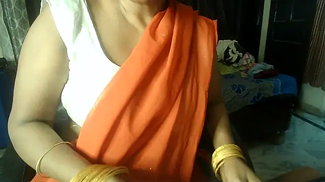 Snapshot of Anaconda-Mall chatting on 27, 4, 2026 Anaconda-Mall online show from 27, 4, 2026