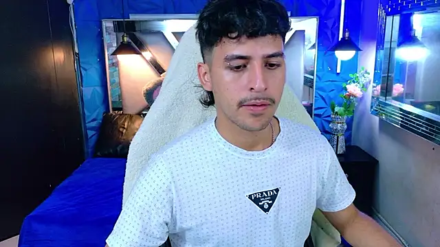 Snapshot of Alan_Del_Reyx chatting on 14, 1, 2026 Alan Del Reyx online show from 14, 1, 2026