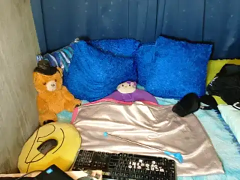 Snapshot of xxloveheart chatting on 17, 9, 2025 xxloveheart online show from 17, 9, 2025