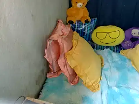 Snapshot of xxloveheart chatting on 24, 11, 2025 xxloveheart online show from 24, 11, 2025