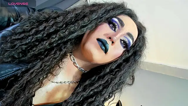 MagnaCumLoader17 online show from 3, 11, 2025