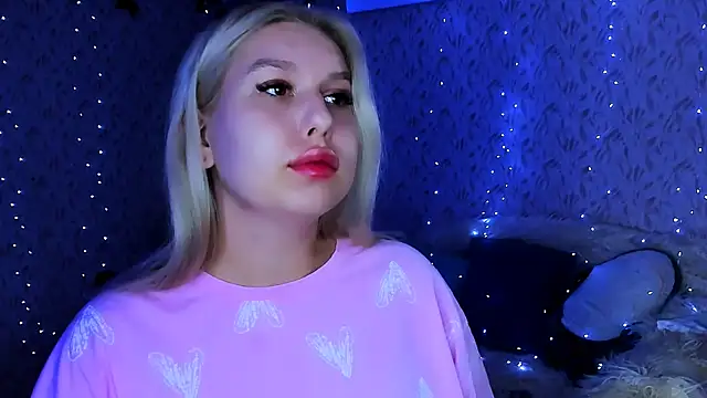 ChloeRicc online show from 27, 9, 2025