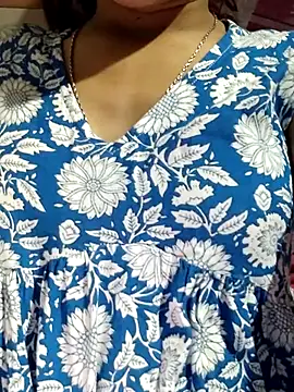 Snapshot of sana-5 chatting on 2, 11, 2025 sana-5 online show from 2, 11, 2025