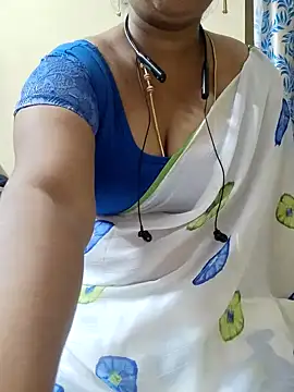 yelmaji91 online show from 3, 12, 2025