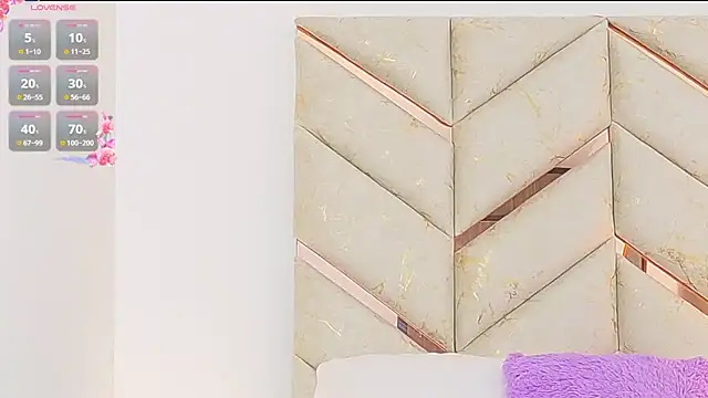 Snapshot of AlanaDoll chatting on 20, 11, 2025 AlanaDoll online show from 20, 11, 2025