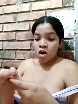 Snapshot of VictoriDior chatting on 16, 9, 2025 VictoriDior online show from 16, 9, 2025