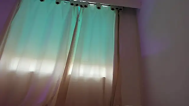 canelleGarces online show from 11, 2, 2026