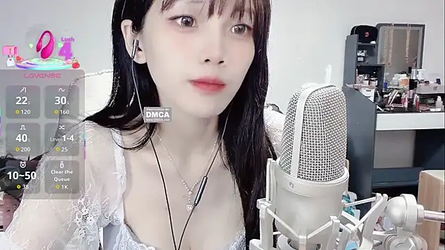 Snapshot of twlilybae chatting on 1, 3, 2026 twlilybae online show from 1, 3, 2026