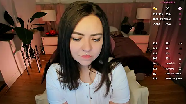 ashton heidii online show from 22, 10, 2025