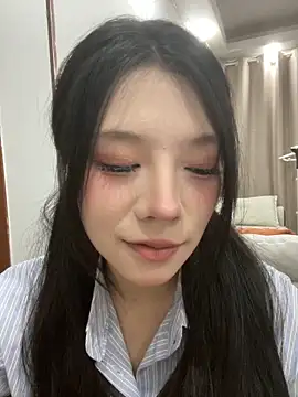 yuanyuanzi99 online show from 6, 10, 2025
