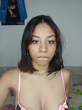 Snapshot of ScarlettLuxe chatting on 15, 10, 2025 ScarlettLuxe online show from 15, 10, 2025