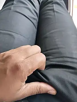 Snapshot of hunk28_6 chatting on 19, 10, 2025 hunk28 6 online show from 19, 10, 2025