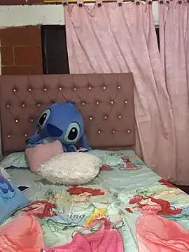 Rachellcooperrr online show from 30, 11, 2025