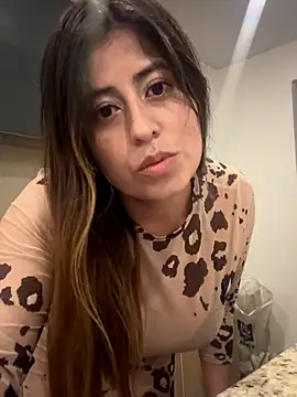 Snapshot of xSweetAlessiax chatting on 17, 11, 2025 xSweetAlessiax online show from 17, 11, 2025