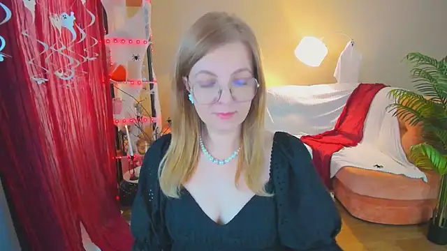 YourUniverser online show from 2, 11, 2025