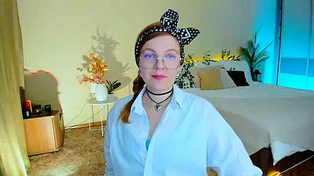 YourUniverser online show from 19, 11, 2025