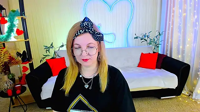 YourUniverser online show from 28, 6, 2026