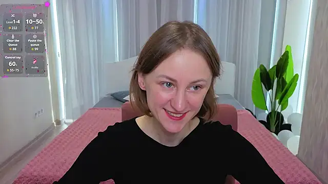 LuluChiiii online show from 17, 11, 2025